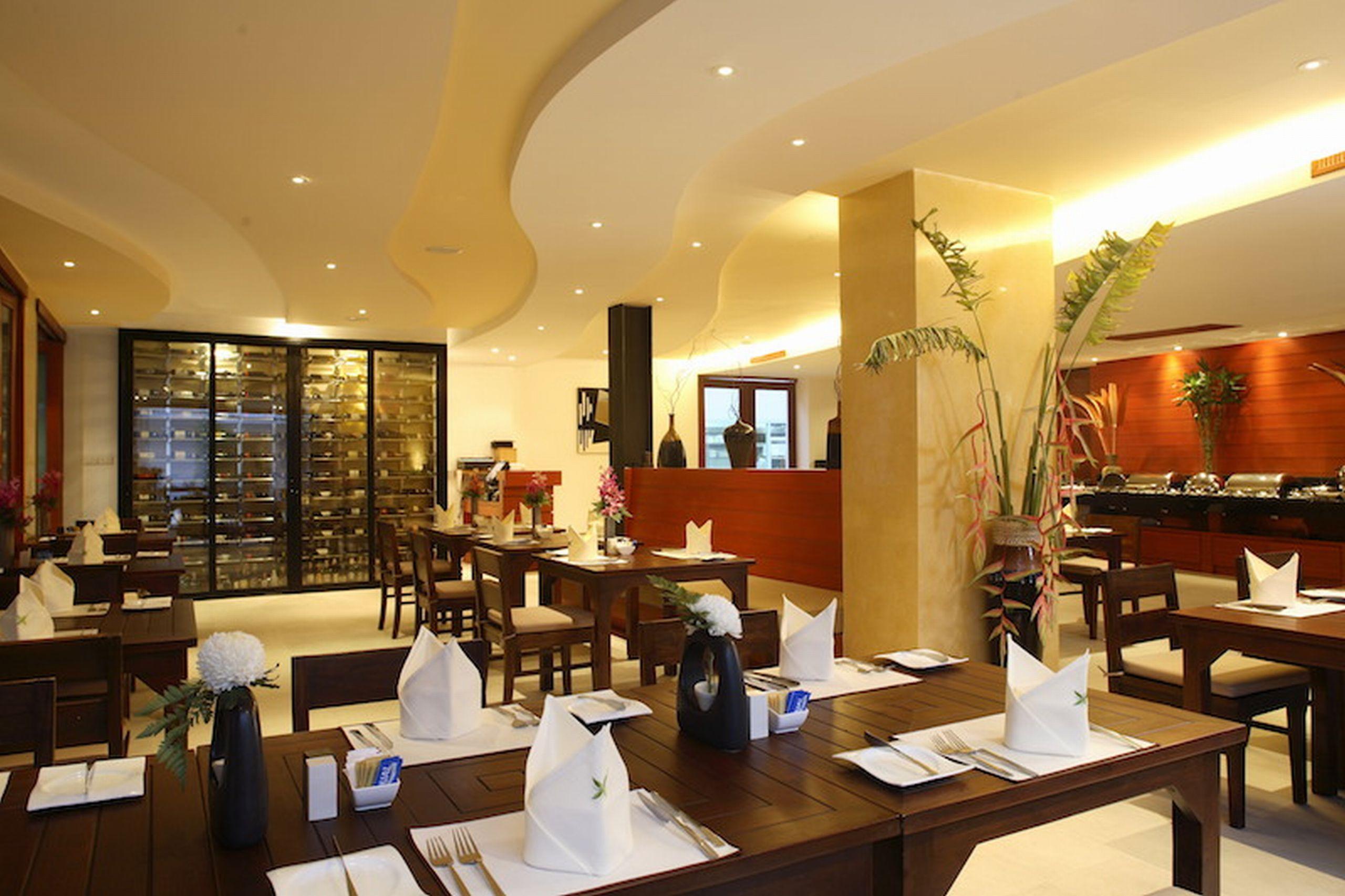 La Flora Resort Patong Restaurace fotografie
